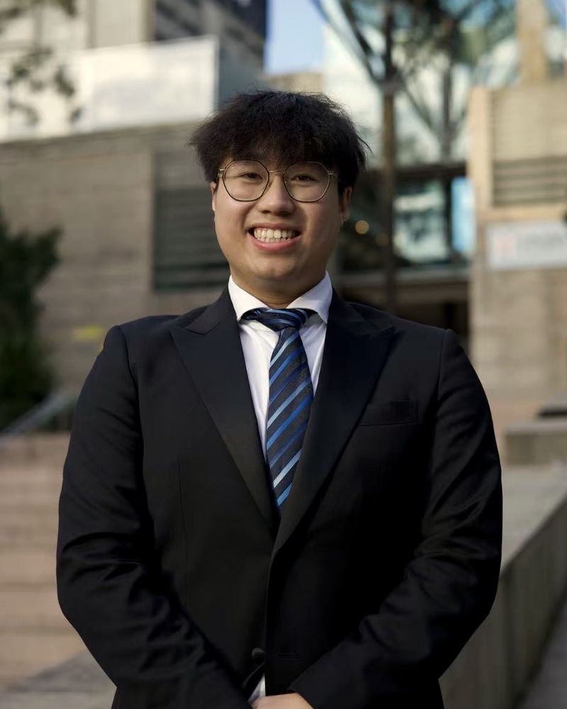 Portrait of Frank Mai, VP, Marketing of Australian Wall Street UNSW